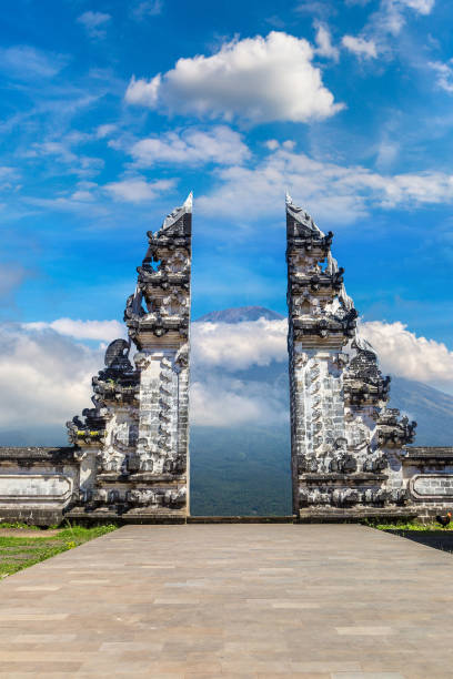 istock Pura Agung Lempuyang temple 1342336618