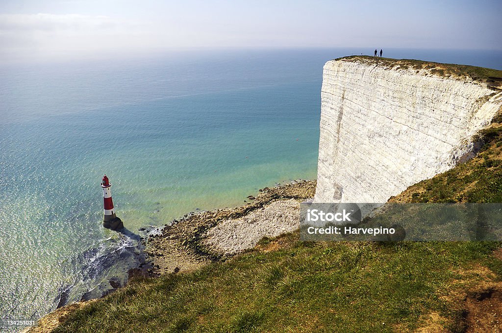 Cliff and lighthouse - 免版稅多佛爾 - 英格蘭圖庫照片