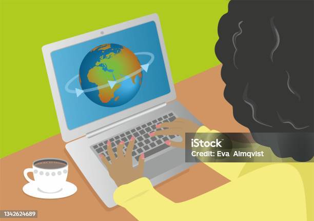 Woman Surfing All Over The World On Internet On Laptop Vector Illustration Stok Vektör Sanatı & Gezegen‘nin Daha Fazla Görseli