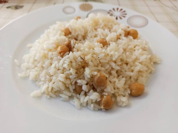 arroz turco tradicional e prato de ervilha cheak em peru bodrum - cheak - fotografias e filmes do acervo