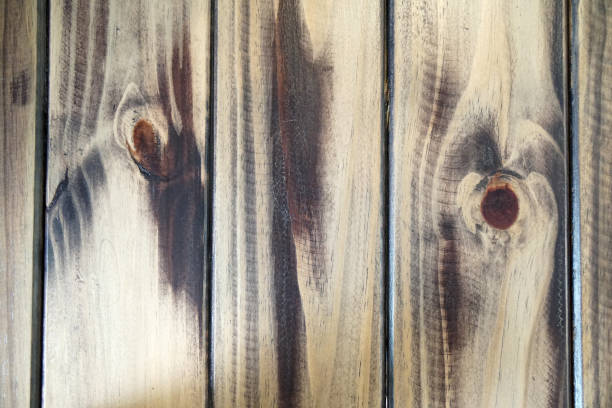stile loft tavole di legno grigio marrone superficie texture sfondo - wood reclaimed abstract dark foto e immagini stock
