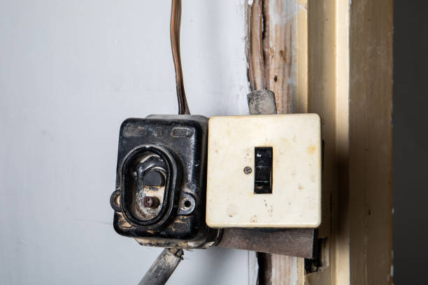 Ремонт электропроводки в старых домах важные аспекты и рекомендации Ремонт электропроводки в старых домах: что важно учесть