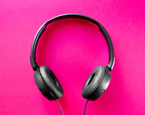 istock Headphones on a pink background 1343099493