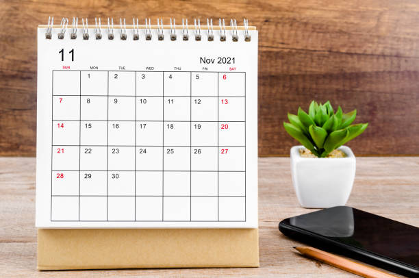 istock November 2021 desk calendar 1343260922
