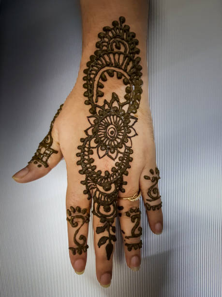 Heena Or Indian Mehndi Drawing On The Occasion Of Wedding And Festival From  Different Angles Stock Photo - Download Image Now - iStock