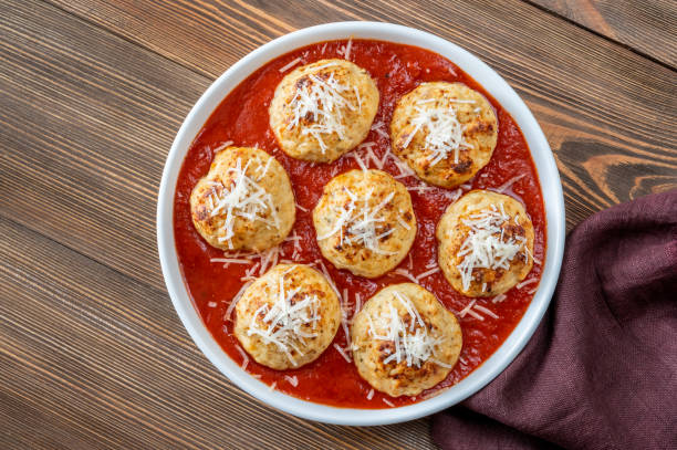 istock Bowl of meatballs with tomato sauce 1343309498