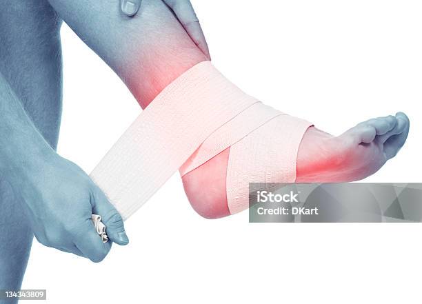 스포츠 외상 선으로나 발 접질림 발목 손목에 대한 스톡 사진 및 기타 이미지 - 손목, 아픔, 건강관리와 의술
