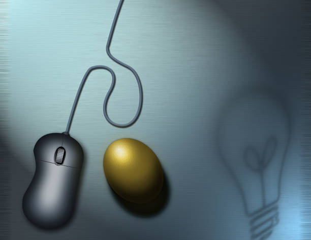 pcマウスと金の卵 - inspiration ideas light bulb computer mouse ストックフォトと画像
