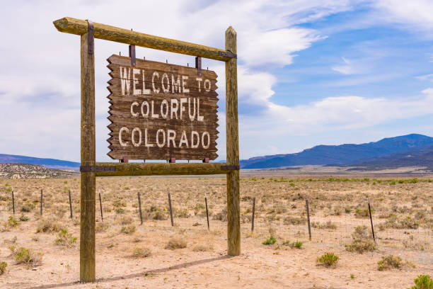 istock Welcome to colorful Colorado sign 1343661772
