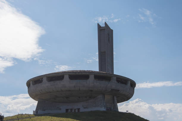 istock Buzludzha UFO flying saucer Building 1343675538