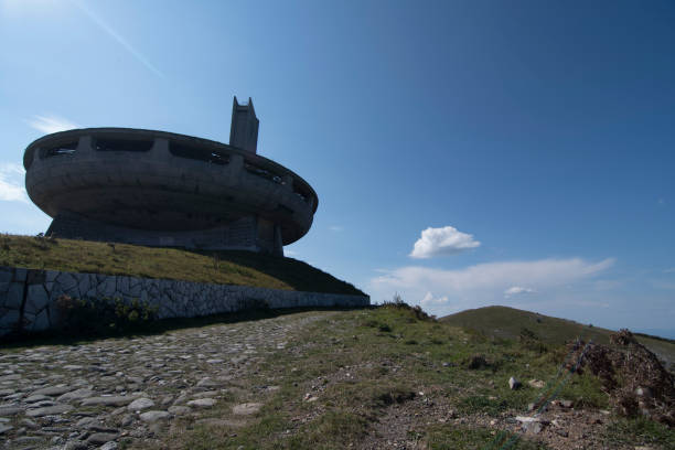 istock Buzludzha UFO flying saucer Building 1343675556