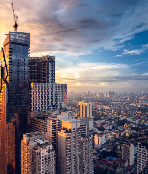 horizonte de manila - manila philippines makati city - fotografias e filmes do acervo