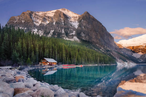 istock Morning Lake Louise 1343846614