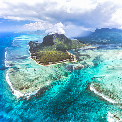 istock Aerial view of Le Morne Brabant and the Underwater Waterfall optical illusion and natural phenomena, Mauritius, Indian Ocean, Africa 1343904643