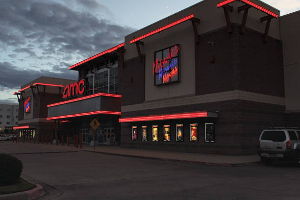 Tyler, TX - November 10, 2018: AMC Movie Theater located on South Broadway in Tyler, Texas Tyler, TX - November 10, 2018: AMC Movie Theater located on South Broadway in Tyler, TX tyler texas photos stock pictures, royalty-free photos & images