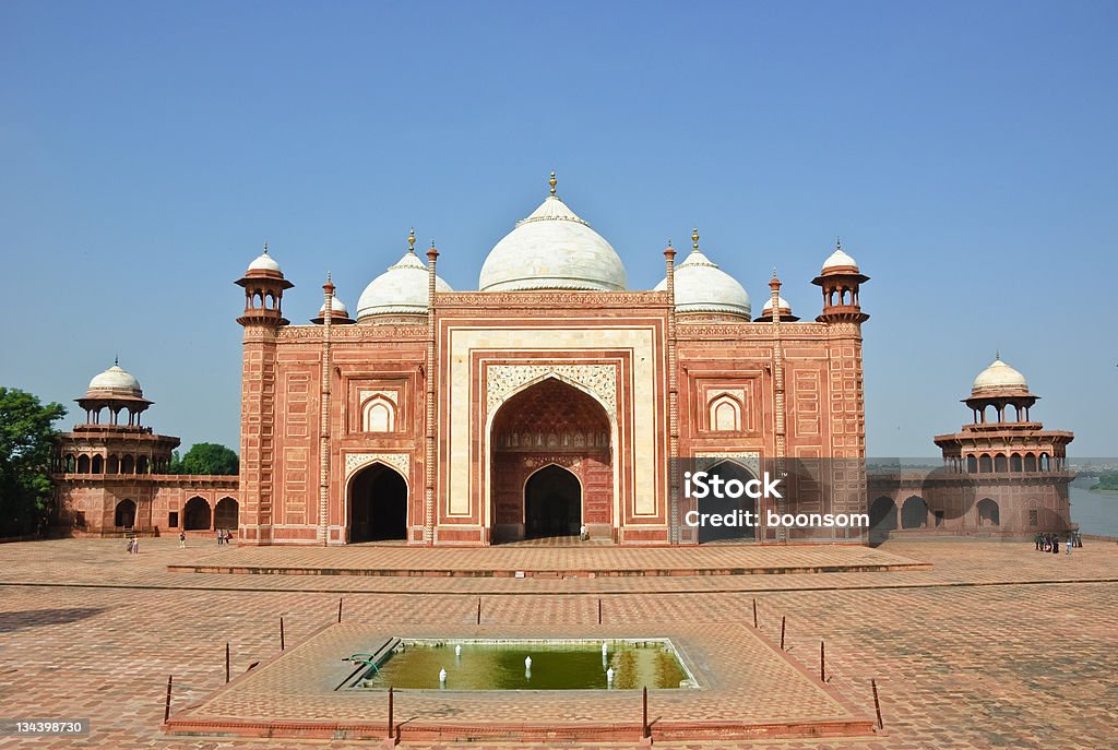 Mosquée au Taj Mahal, l'India - Photo de Agra libre de droits