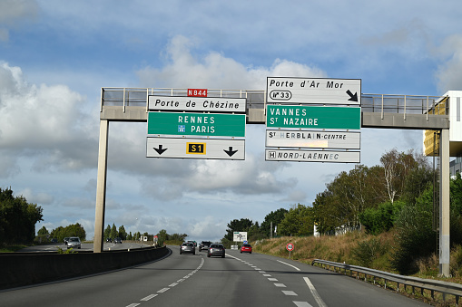 Cars driving on the Nantes ring road