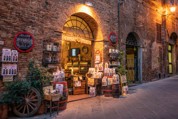traditional wine and food shop in montepulciano, italy - montepulciano imagens e fotografias de stock