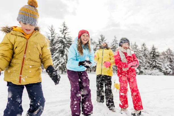 istock It's time for the snowball fight 1344096859