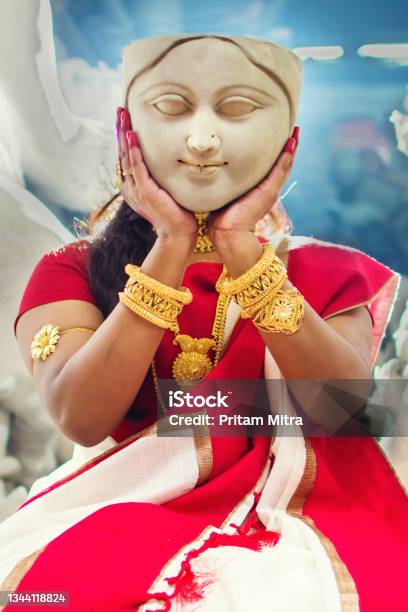 Agomoni Concept Photoshoot Indian Culture Durga Puja Stock Photo - Download Image Now
