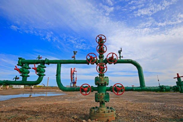 istock Oil pipes and valves 1344149784