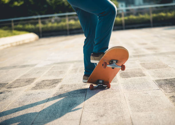 istock Skateboarder skateboarding outdoors in city 1344193349