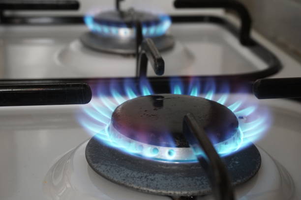 cuisinière à gaz - natural gas gas burner flame photos et images de collection