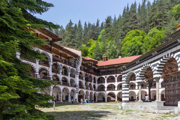 monastero di san ivan (giovanni) di rila (monastero di rila), bulgaria - rila mountains foto e immagini stock