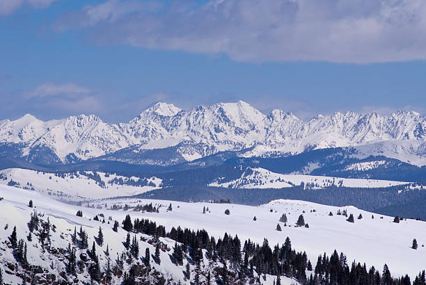 istock Gore Mountain Range Near Vail Colorado in Winter 134424410