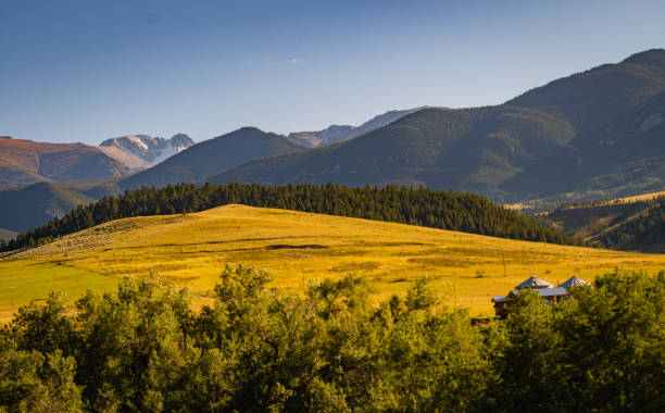 istock landscape view of the Beartooth Mountains, Montana 1344339590