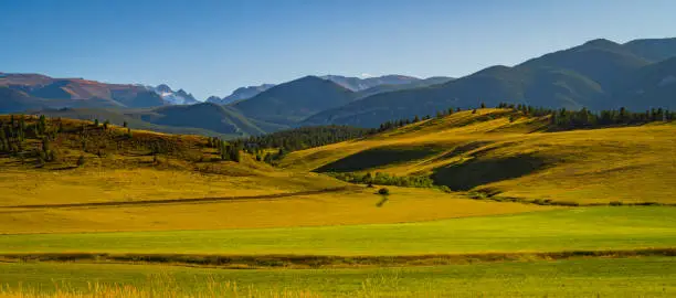 Photo of landscape view of the Beartooth Mountains, Montana