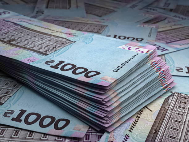 ukraińskie banknoty. ukraińskie rachunkihrywnia. 1000 hrywny uah. tło biznesowe, finansowe. - ukraine hryvnia currency paper currency zdjęcia i obrazy z banku zdjęć