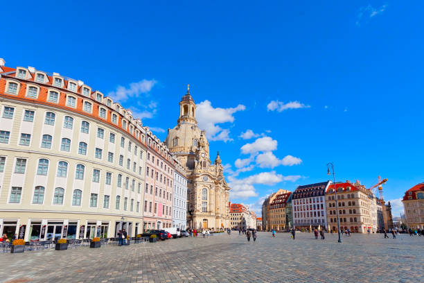 casco antiguo de dresde, alemania - elbe valley fotografías e imágenes de stock