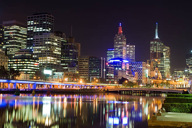 melbourne por la noche - yarras edge fotografías e imágenes de stock