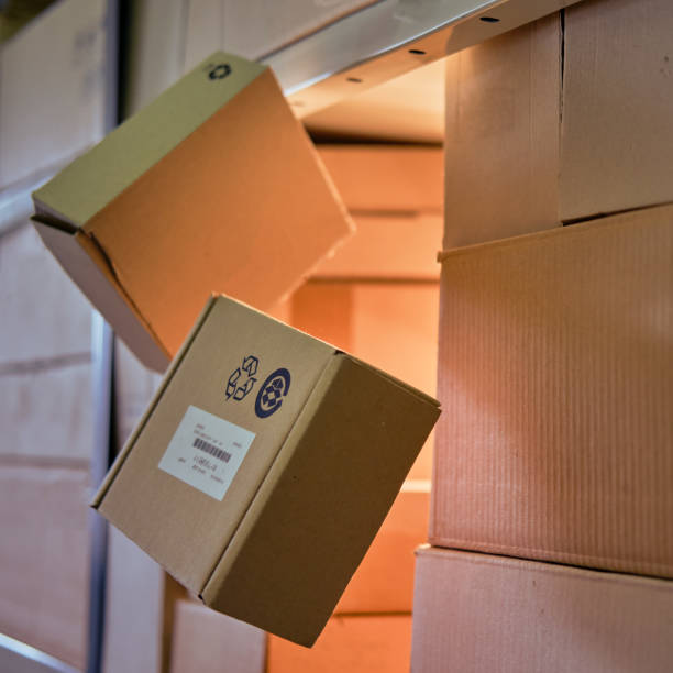 Less Damaged Box 4,600+ Damaged Box Merchandise Package Stock Photos, Pictures & Royalty ...