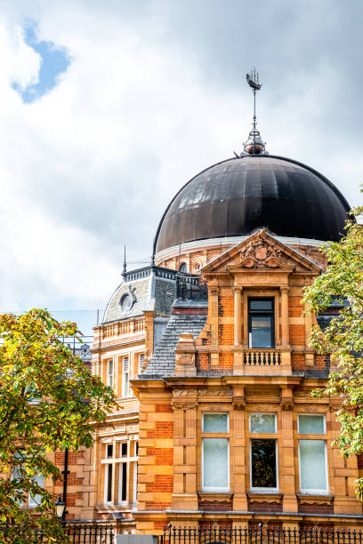 그리니치 로얄 천문대, 사우스 빌딩 - royal observatory 뉴스 사진 이미지