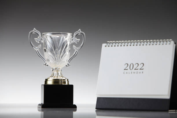 istock 2022 desktop calendar and trophy 1344462653