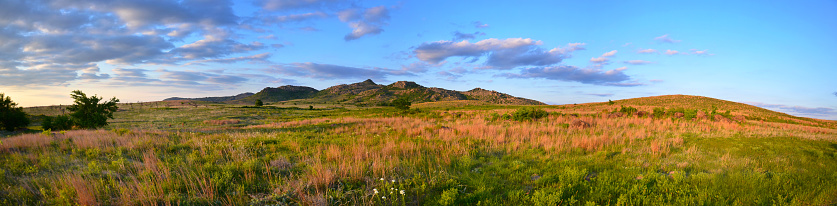 Summer scenery at Theodore Roosevelt National Park, North Dakota, USA