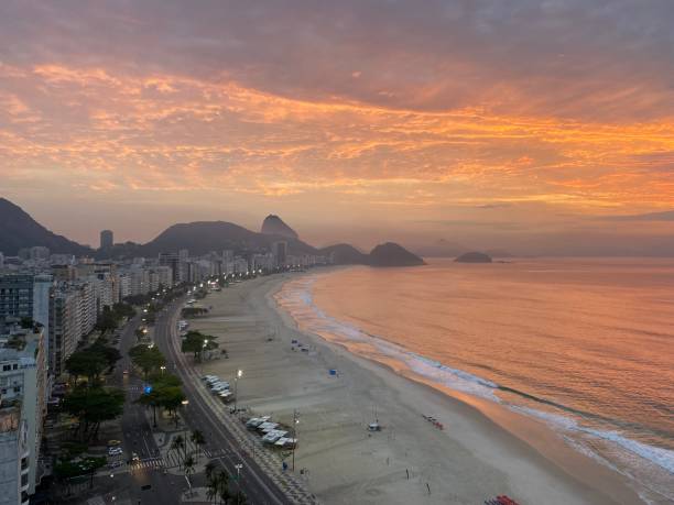 istock Sunrise in Copacabana beach 1344553024