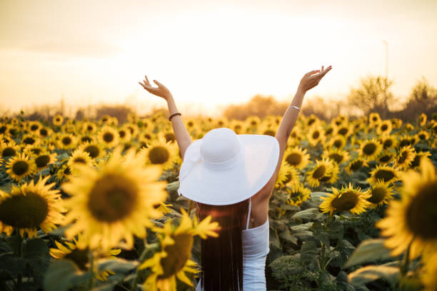 istock Beautiful woman 1344556323