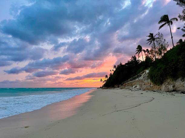 istock Pink skies in paradise as a storm approaches 1344588638