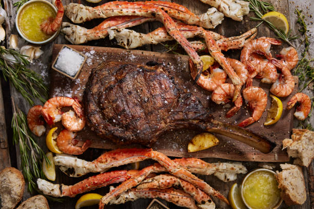 o ultimate surf and turf - steak surf and turf food seafood - fotografias e filmes do acervo