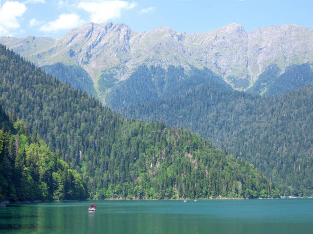 istock Beautiful view of mountain ranges at daylight 1344610396