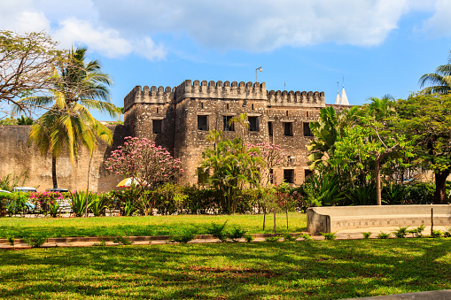 El Fuerte Viejo, también conocido como el Fuerte Árabe es una fortificación ubicada en Stone Town en Zanzíbar, Tanzania photo