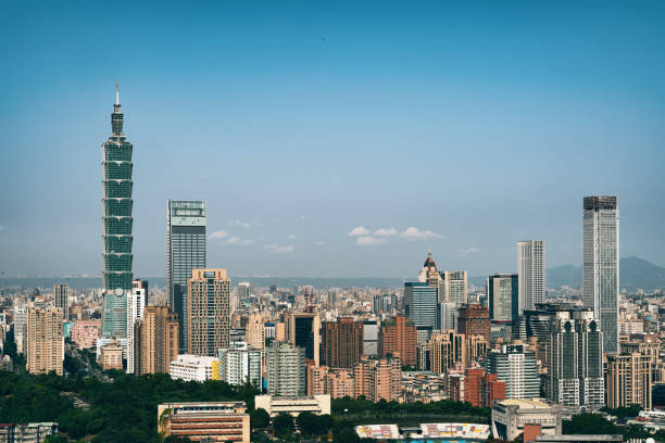 istock Autumn in Taiwan 1344701546