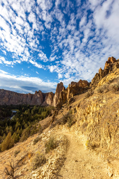 istock Smith Rock State Park near Bend, Oregon 1344812183