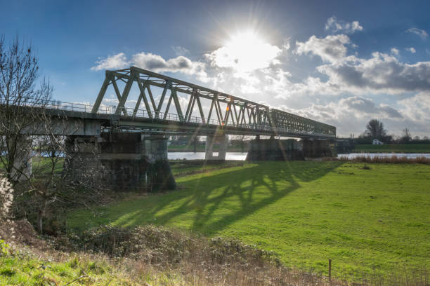 This complete new bridge is specially made to ride to Nijmegen by bicycle. it is located near the railway bridge over river Maas near Heumen.