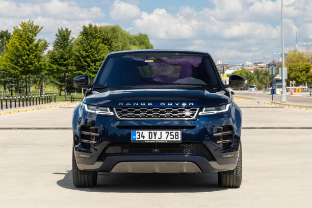 Range Rover Evoque Istanbul, Turkey - August 17 2021 : Range Rover Evoque is a subcompact luxury crossover SUV produced by the British manufacturer Land Rover marque. evoque stock pictures, royalty-free photos & images