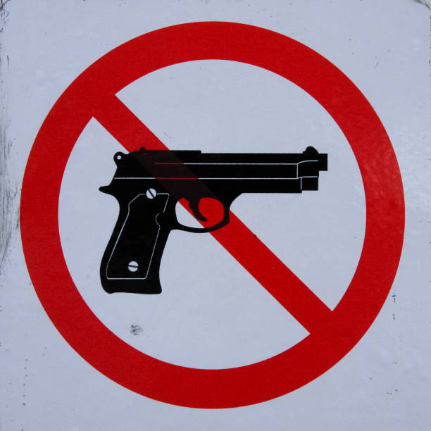 handgun  sign Anti gun sign with a handgun. gun control photos stock pictures, royalty-free photos & images