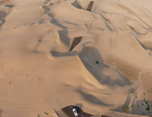 istock Desert Of abudhabi 1345105342